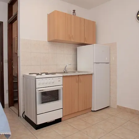 Mastrinka 4648c Apartment